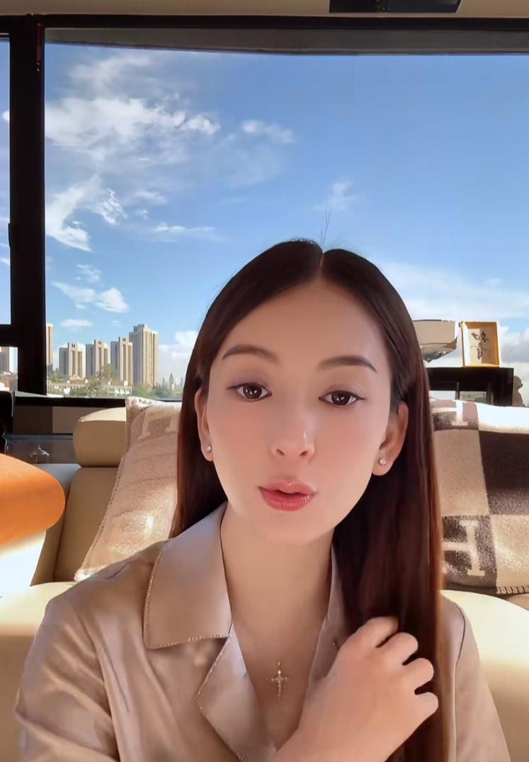 方媛晒半山豪宅:装修奢华,软装顶配,风景优美!现市值约3亿