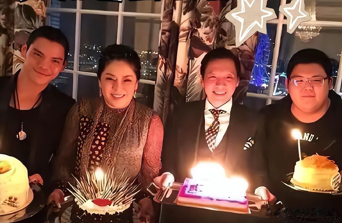 向太儿子向佑近照曝光，侧脸被指\气场较强，略显凶相\