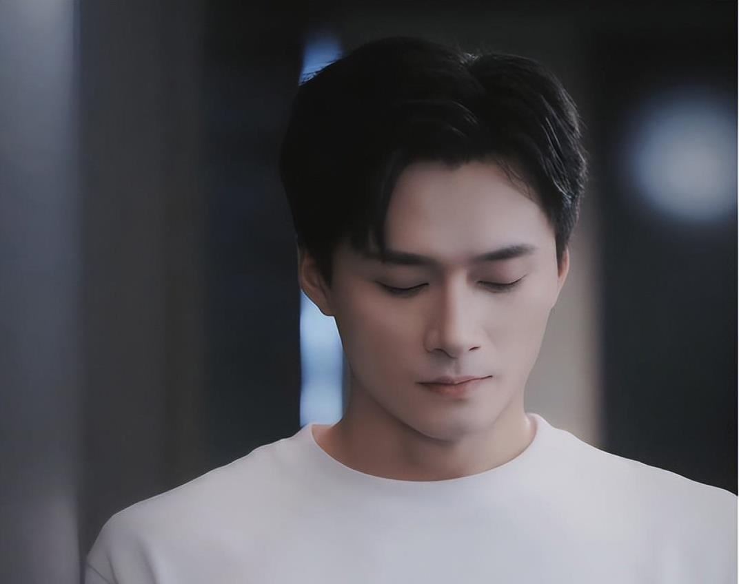 颜值最出众的6位短剧男神，前4名可谓短剧界的F4，既帅又有演技！