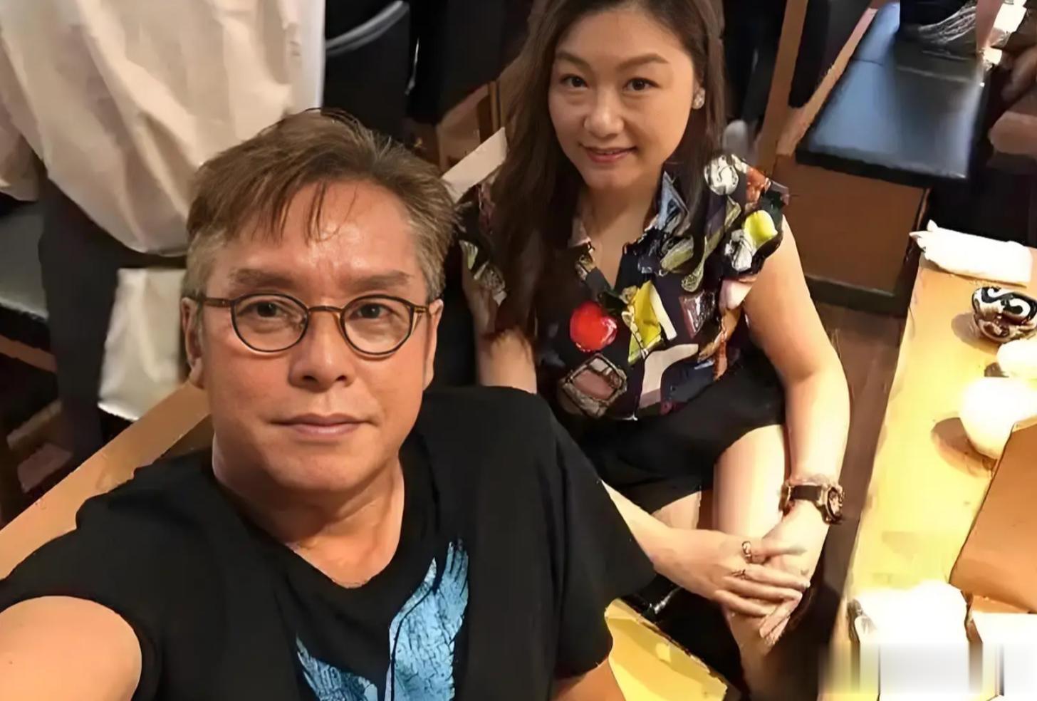 谭咏麟32岁儿子近照曝光！在加拿大任工程师，知情人透年薪过百万