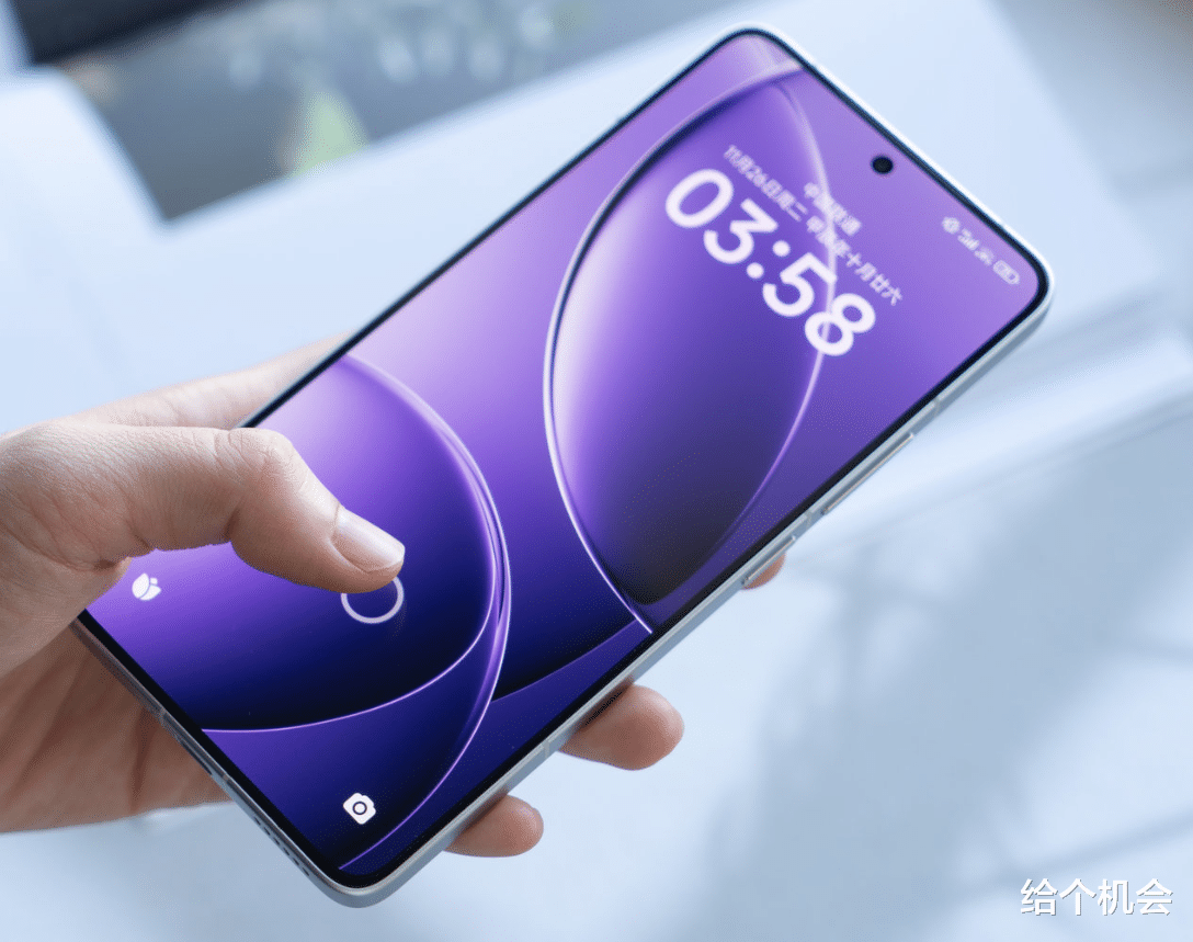 6.59英寸+7800mAh，定价2499元起，红米满血小尺寸中端机要来了