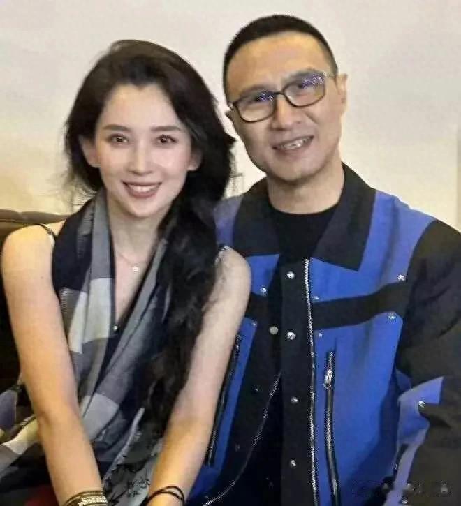 汪峰森林北是生理性喜欢！机场拥抱不撒手，恋爱一年半感情稳定