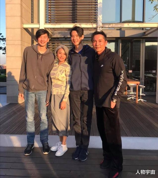 他12岁加入香港影界,57岁状态不俗内地捞金,被曝偷食获太太力挺