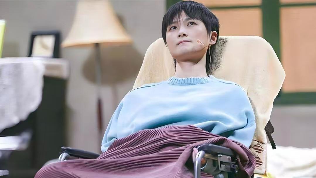 嫁法国老头真相大白5个月，41岁李宇春近况曝光，一点也不意外