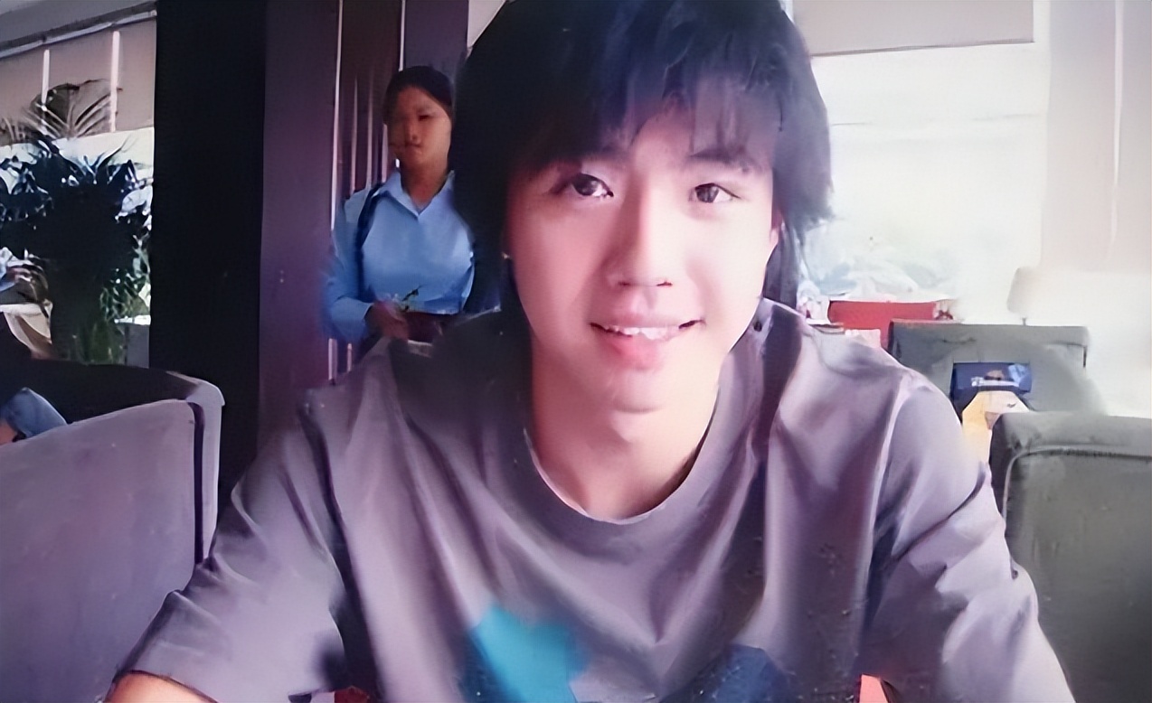 俞灏明求婚官宣后遭打脸，王晓晨一再否认，他们还能走多远