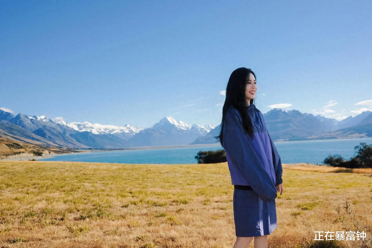 刘诗诗户外随拍刷屏!松弛感穿搭适配度拉满