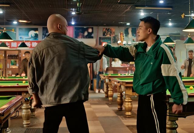 看了3集《刑警的日子》，发现有些明星过气有原因的，完全带不动