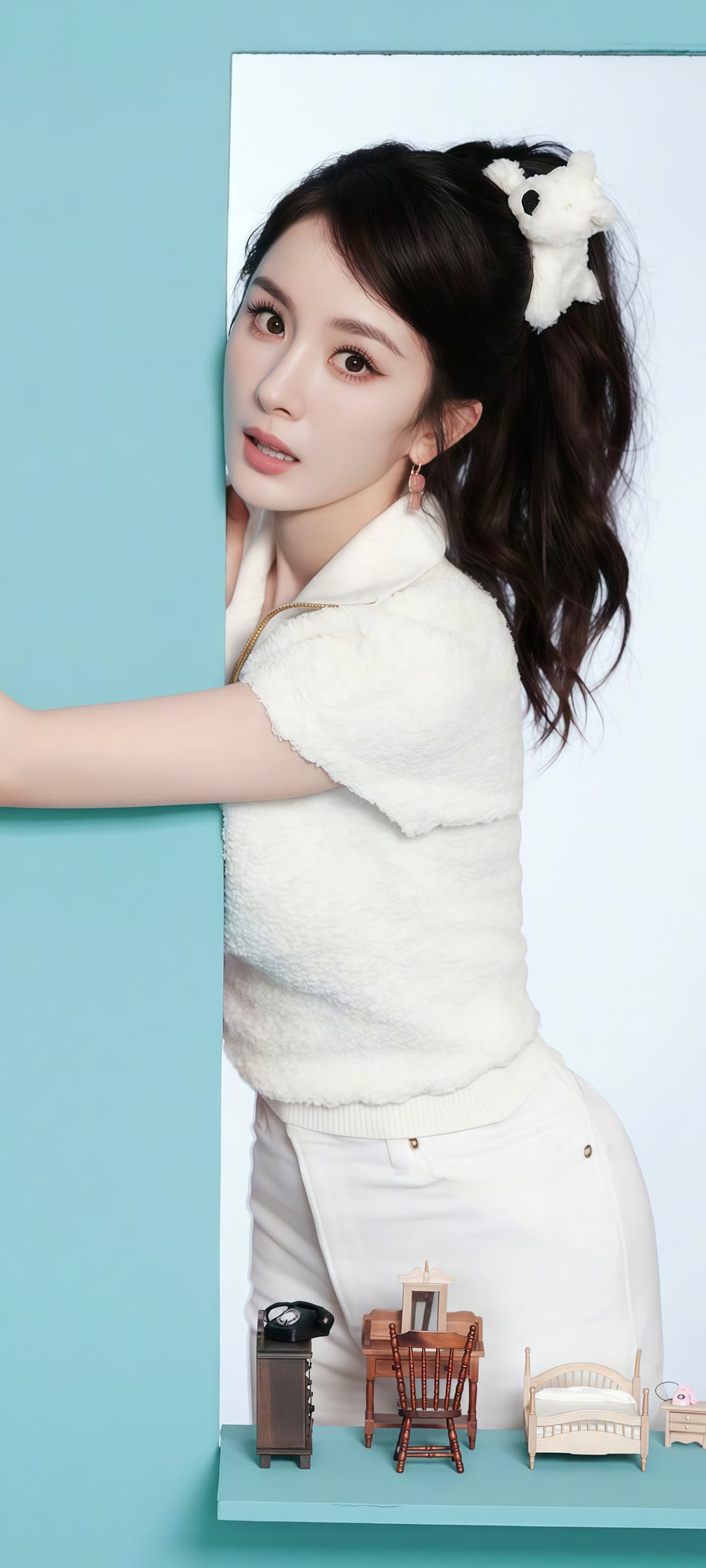 杨幂双马尾穿短T,甜酷穿搭嫩成元气少女