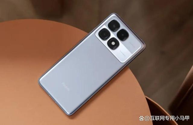 12G+512G跌价1042元,120w快充+IP68,性能旗舰“一跌再跌”