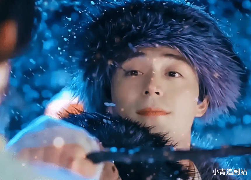 他演爹，比年轻时候还帅！