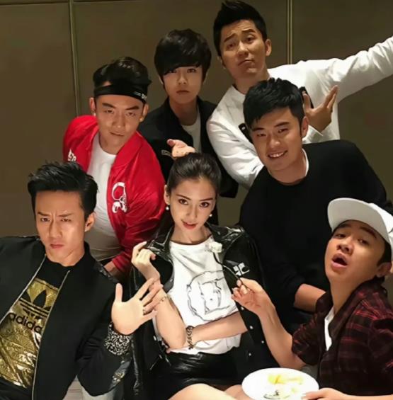 黄晓明叶珂喜事将至，Baby生日热搜引发旧情猜测！