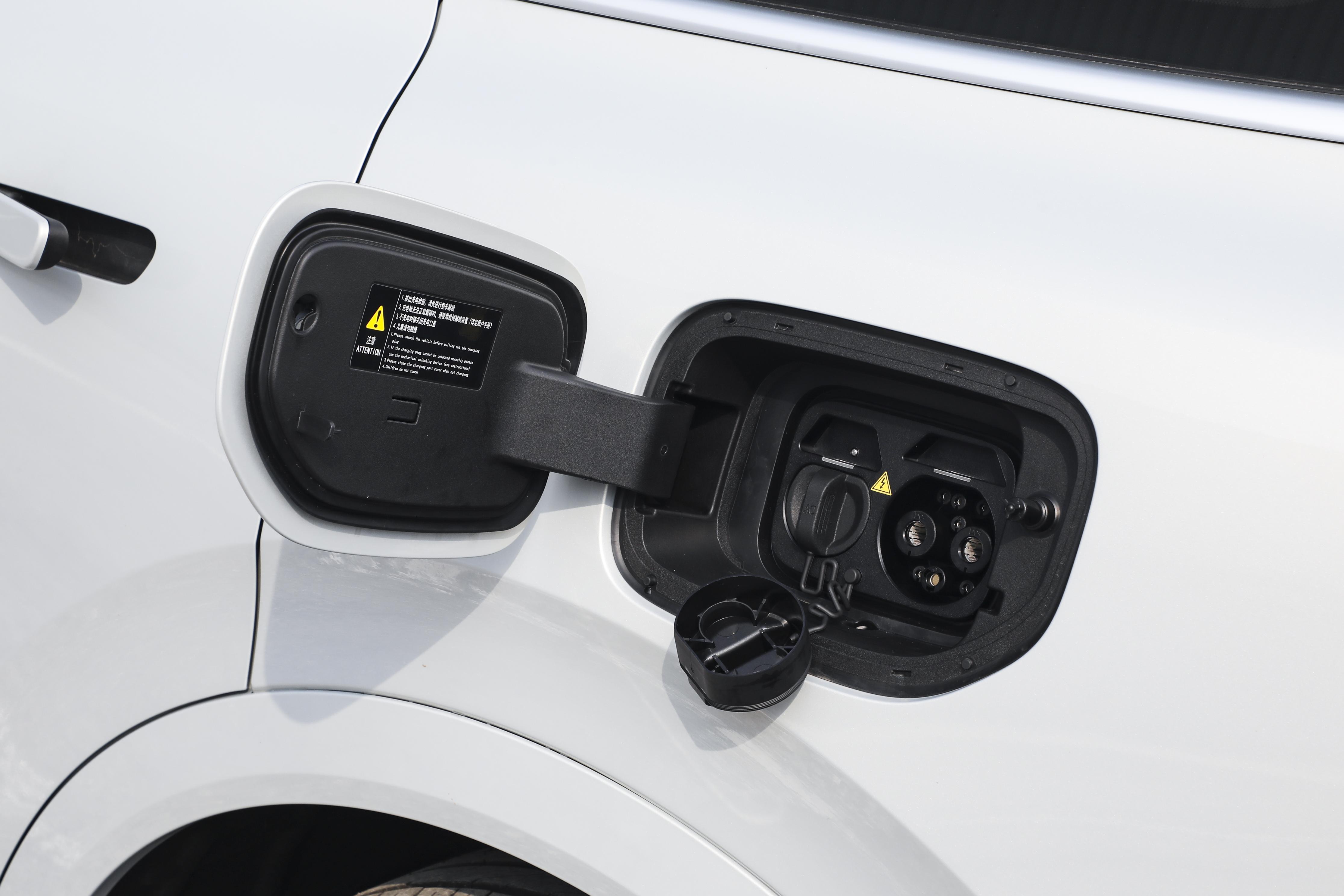 六座SUV可以这么选!安全+舒适+大空间+高颜值+性价比