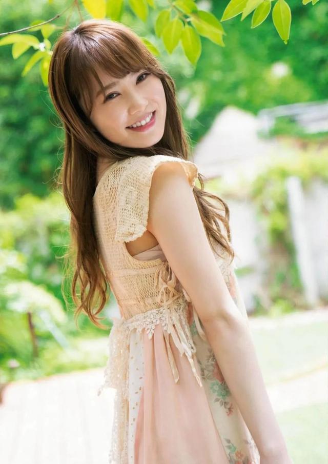 日系写真美图|No.1048 加藤史帆「ENTAME」