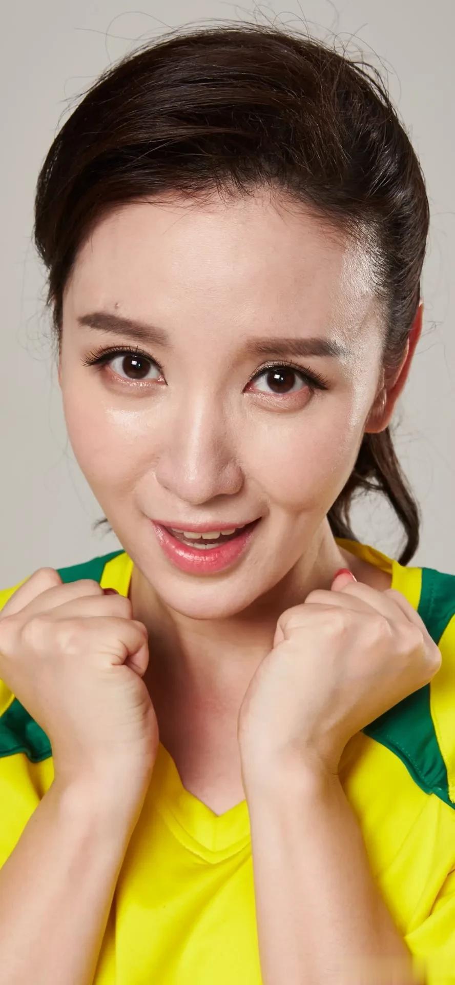 明星高清脸图｜张萌，这小表情，萌得我心颤！