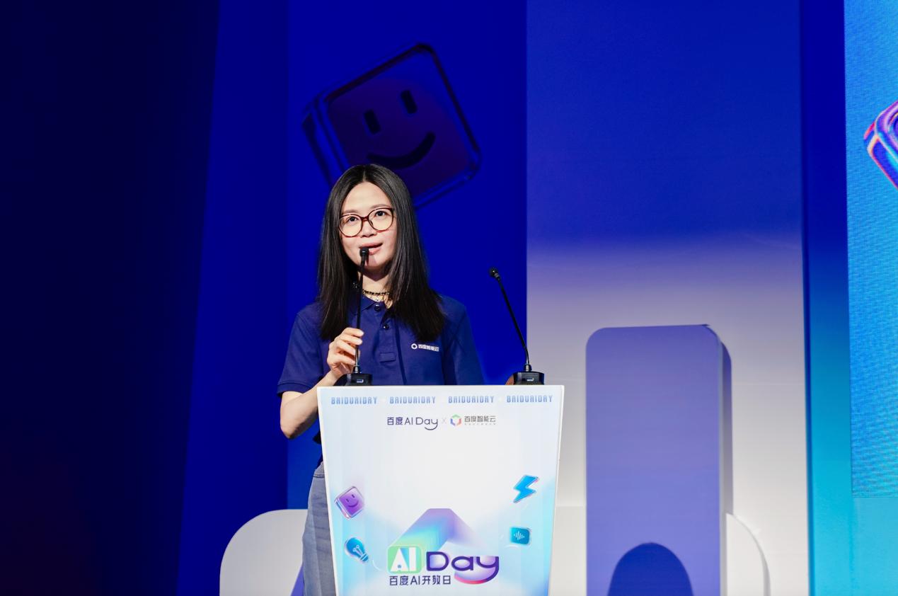 AI新勢力，開始拼起云實力