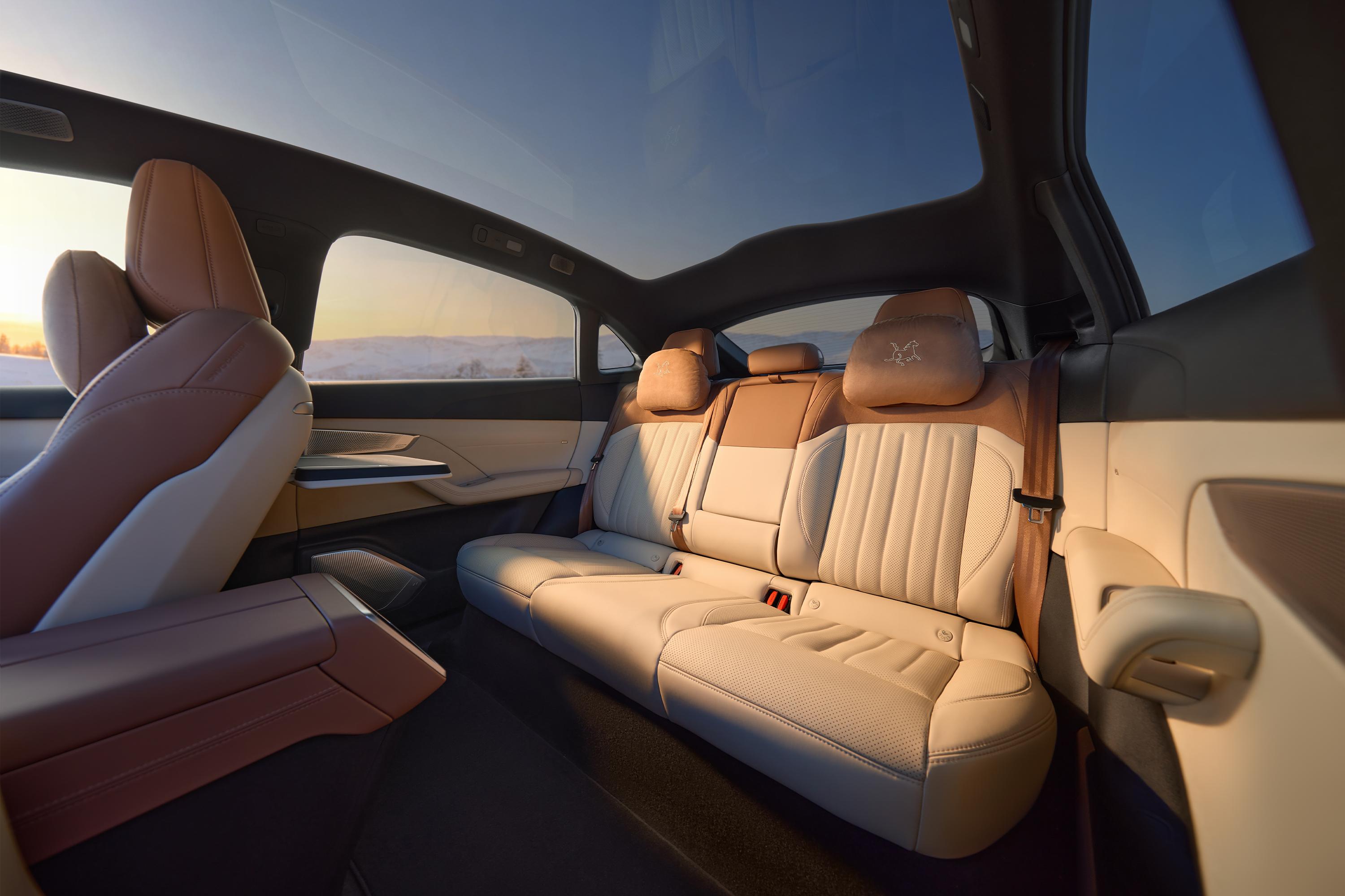 马年营销强手过招：萤火虫特别版已售罄，乐道L60跟进上新