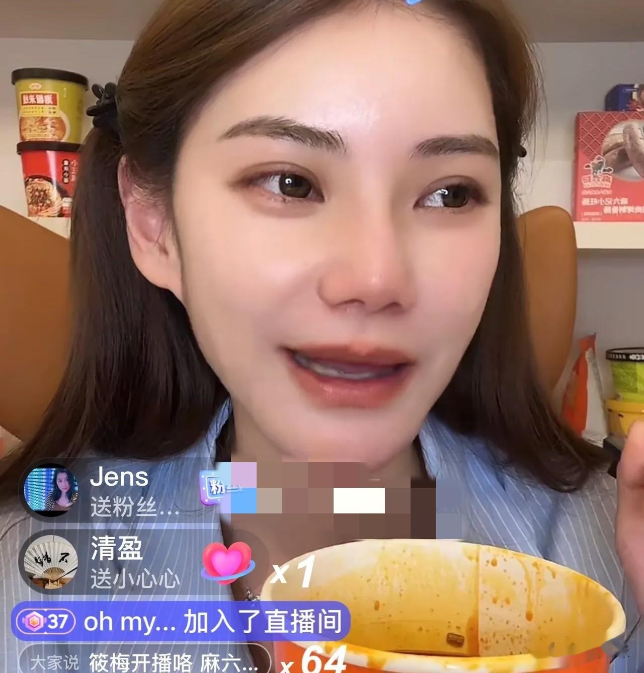 汪小菲欲卖二手衣服，又怕网友说“破产”，小玥儿变开朗善谈