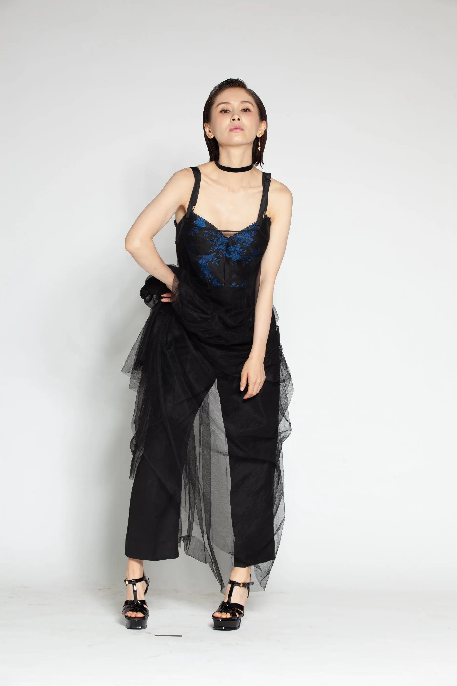 王子文棚拍生图