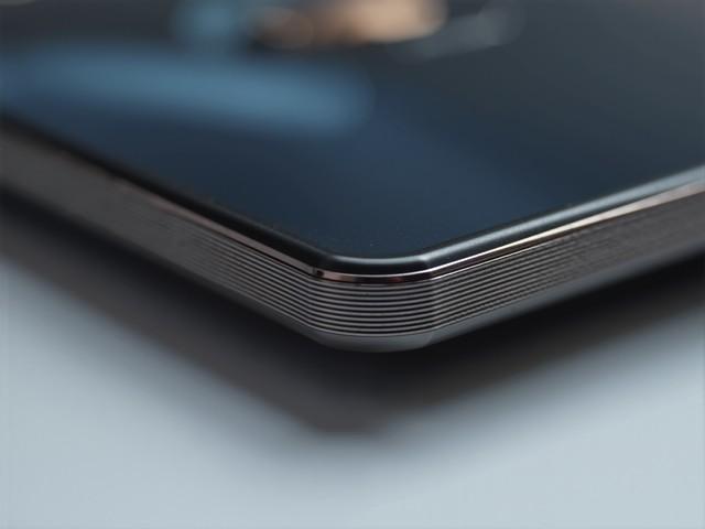 折疊屏靠邊站！三星S24 Ultra分析：直屏天花板，大佬專屬？