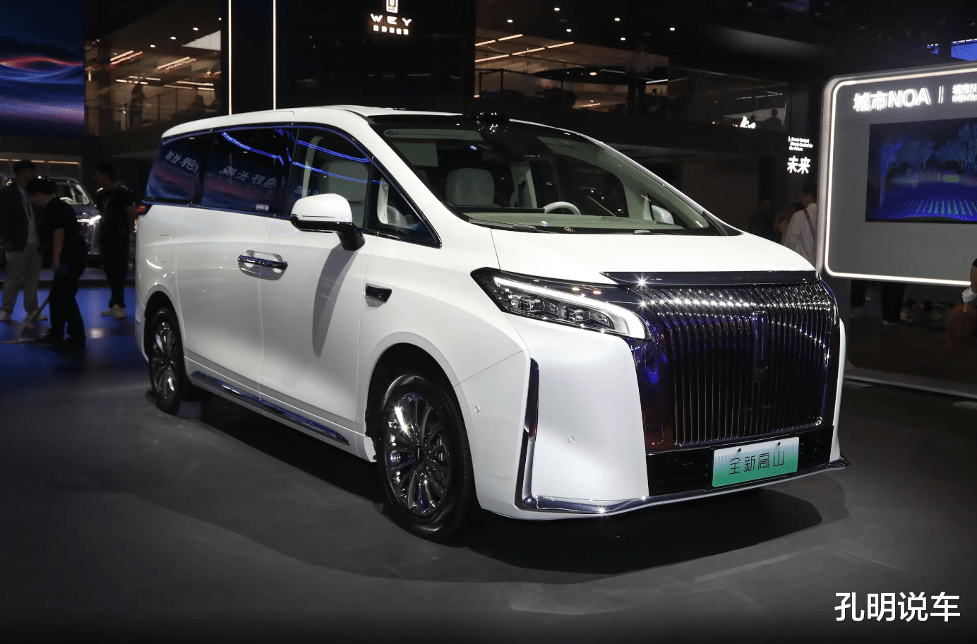 高山7预售28.98万不低调，但长城MPV配置有诚意，家用场景再等等？