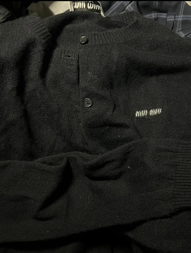 太雷人!快女刘美含办二手集市还要收门票,被曝光卖假货