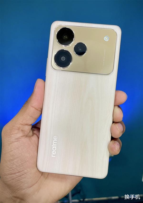 蘋果又被截胡，“國產”iPhone17Pro，將率先登場