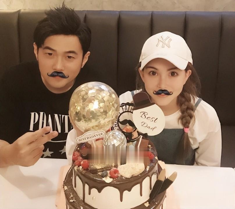 11年恩爱抵不过残酷现实，47岁周杰伦年老体衰，32岁昆凌风华正茂