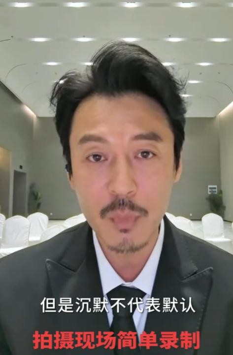 演员王东近况曝光：一家5口挤小烂房，21岁大儿子在家赤裸，有病