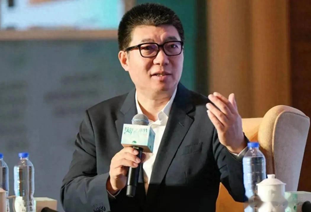 中戏院长郝戎风波升级，被扒两届艺考成绩雷同，易烊千玺牵连其中