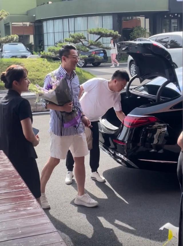 汪小菲估计怎么都不会想到，自己与儿子的裤子，也能遭到网友攻击