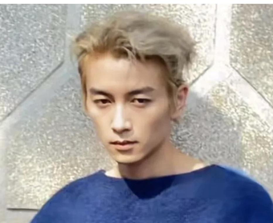 陈晓离婚后回老家静养!婚内生图曝光又干又瘦,离婚对他打击很大