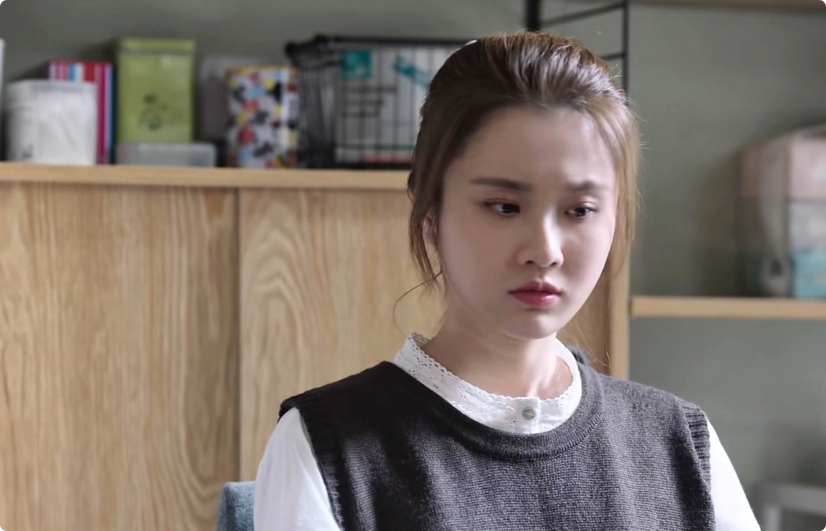 好家伙!47岁于正和32岁张慧雯演情侣,二人一同框就尴尬了