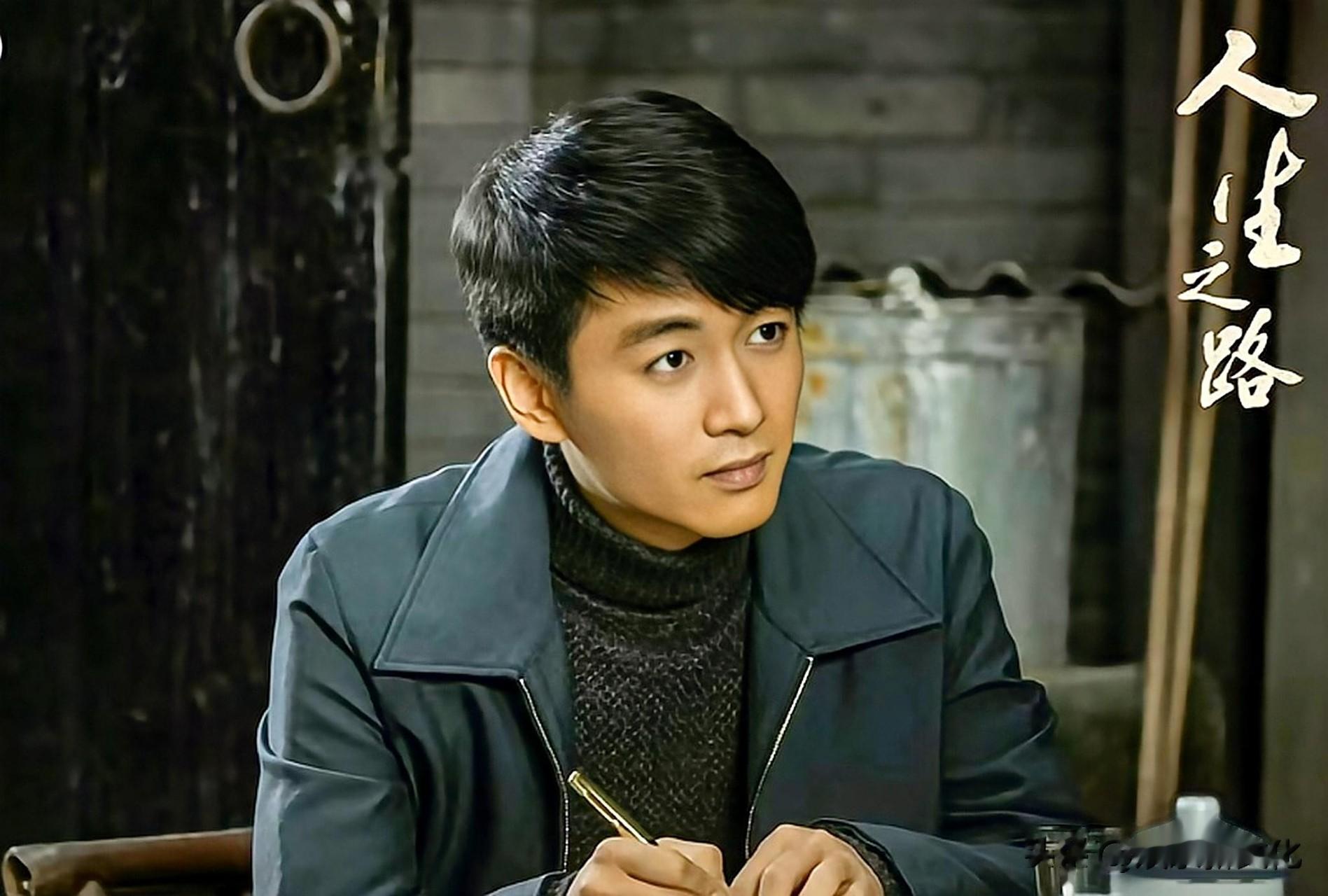 男人别太瘦！38岁陈晓现身活动，脸颊凹陷、眼纹密布不敢认！