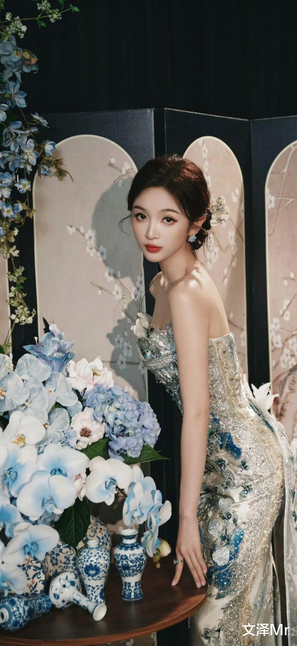 吴宣仪身穿国风刺绣礼服，这颜值身材气质，谁看了不说一句绝！?