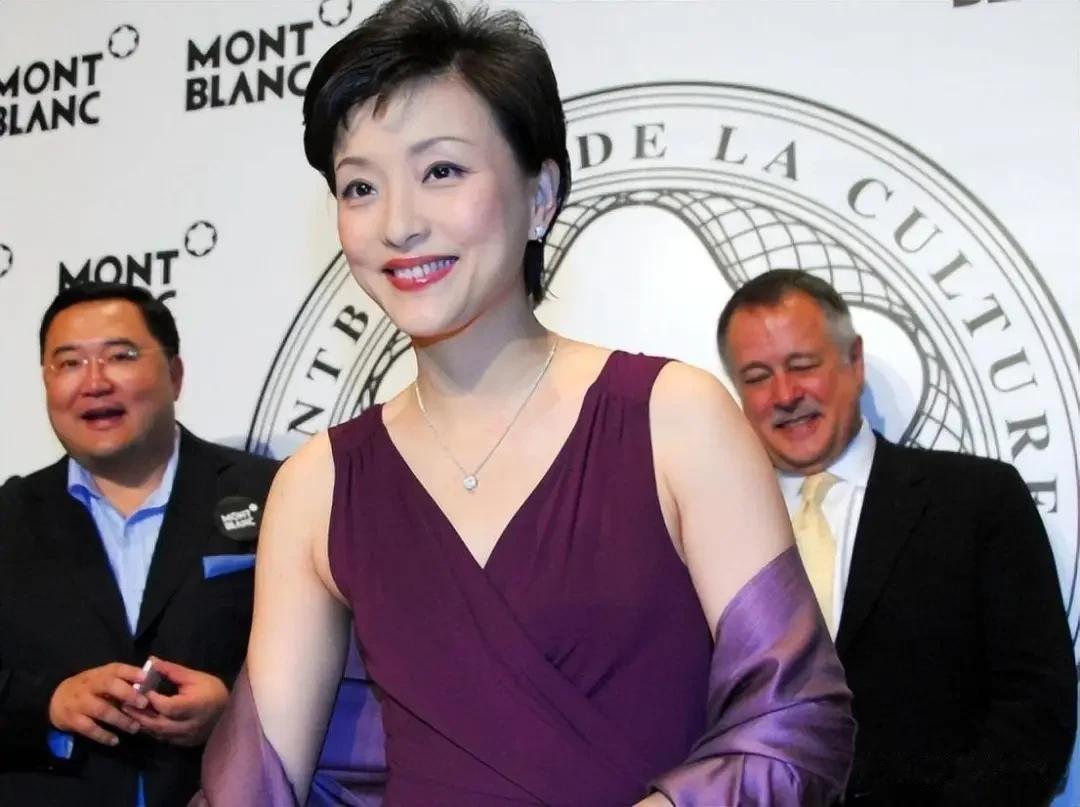 杨澜前夫张一兵现状:普通上班族,在银行上班,和杨澜无任何联系