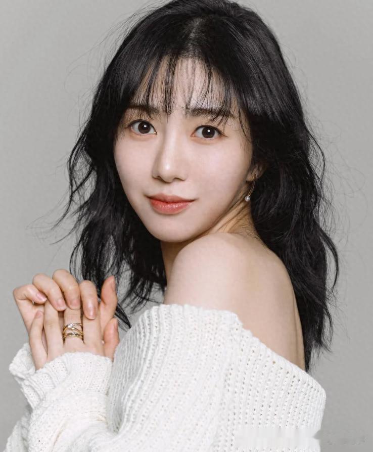 韩国女星遭遇恶评：“你怎么还活着”！她不忍了，一句话直接回击