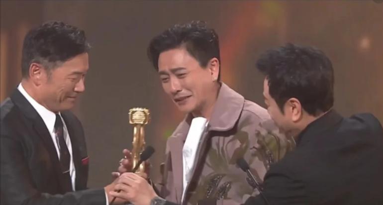 2026年刚开年，45岁黄宗泽再次官宣喜讯，撕开了胡杏儿仅剩的体面