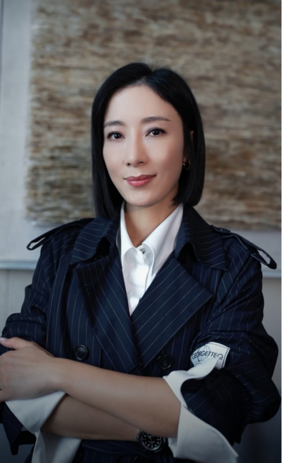 TVB视后家中又添新成员,获好友称赞风水好,曾找大师看宅改运