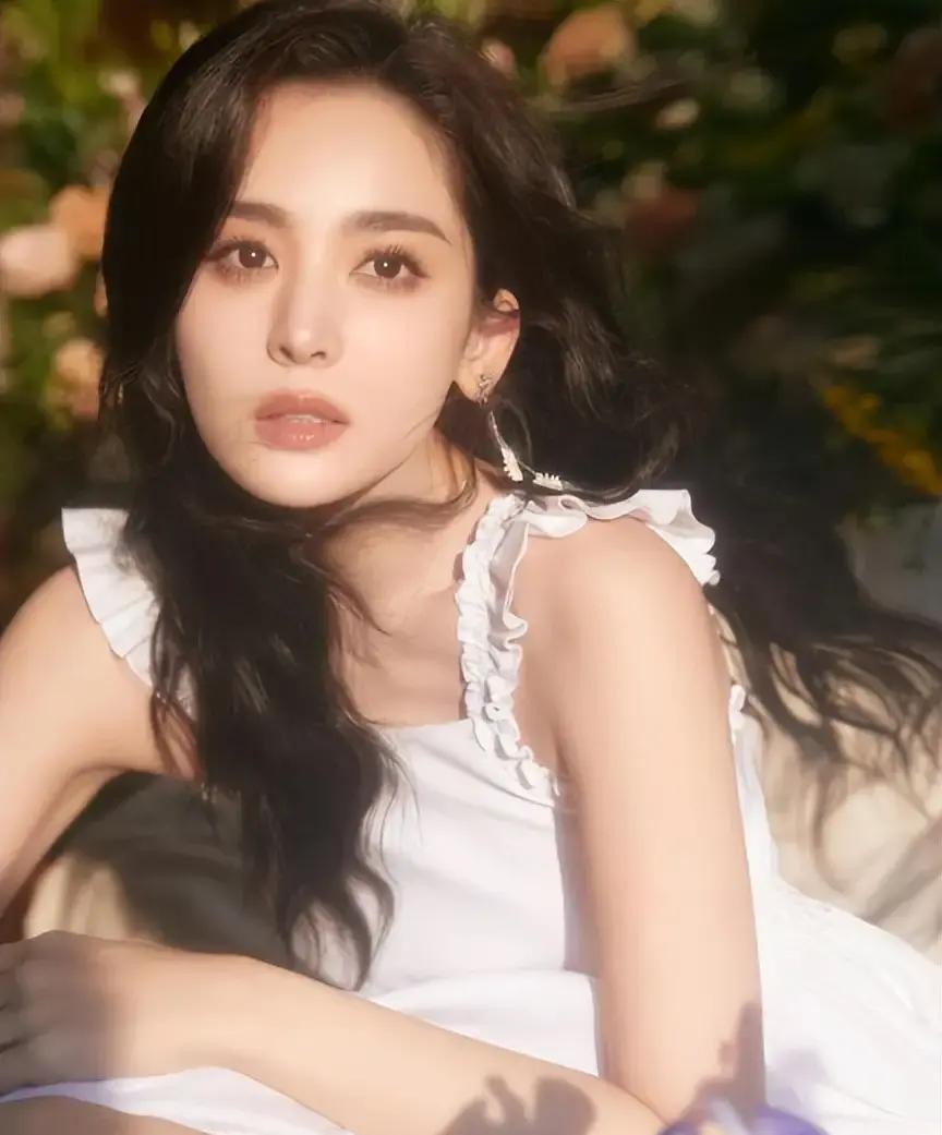 先无情背弃张天爱再伤古力娜扎，如今又曝新恋，徐开骋凭啥受宠