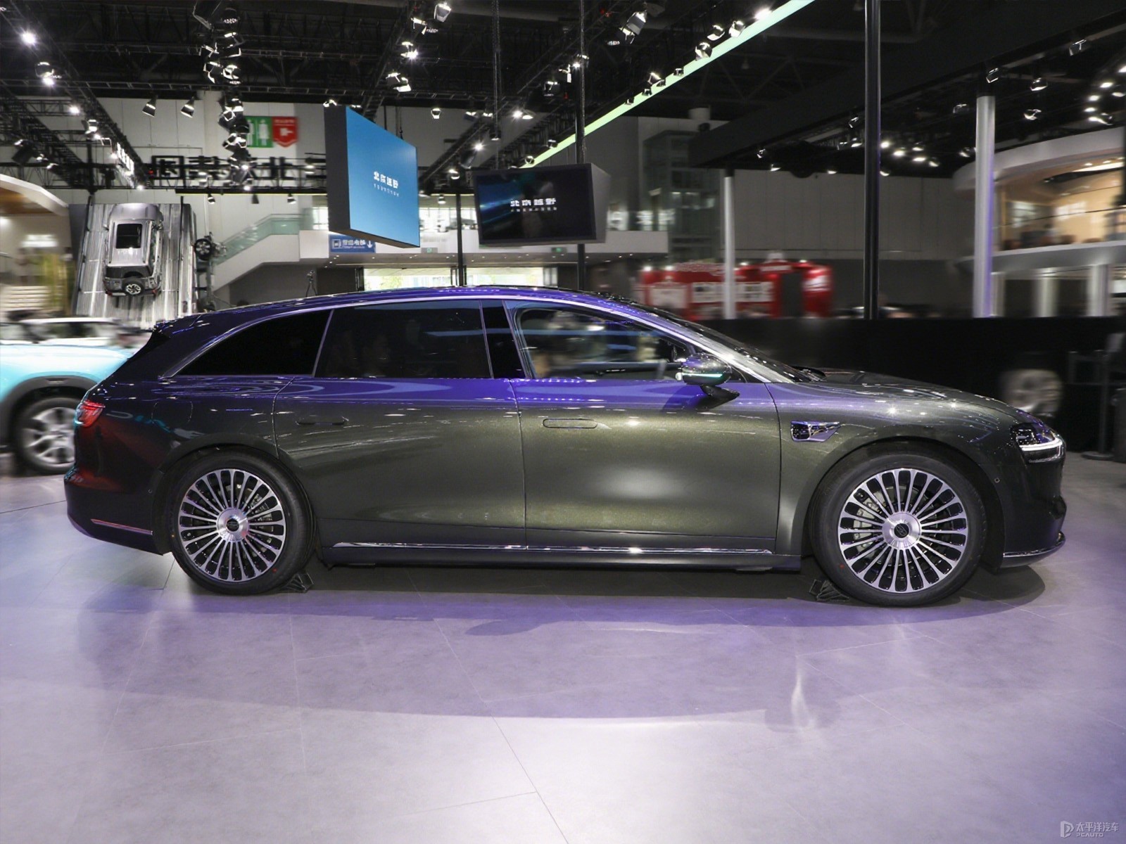 鸿蒙智行首款旅行车即将上市，可选纯电/增程双动力，续航超800Km