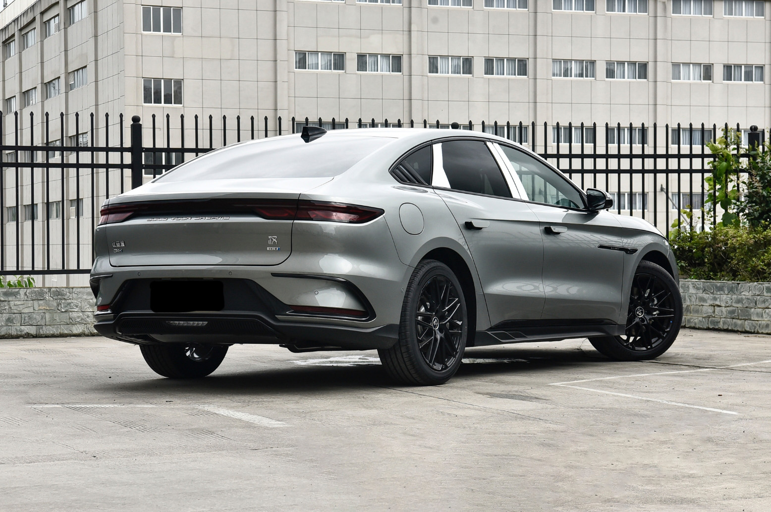 2026款比亚迪汉将于10月10日上市,换装怀挡,两种动力版本可选