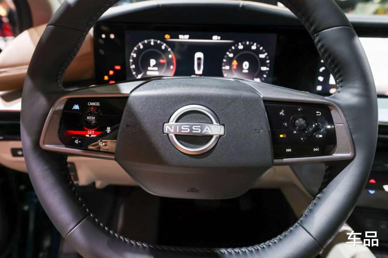 新一代日产楼兰海外上市，换装双联屏+2.0T动力，若国产你会买它吗？