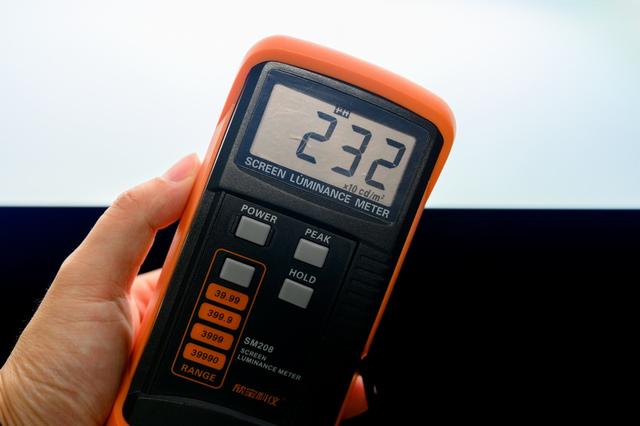 TCL T7L Pro Mini LED电视评测：万象分区让超薄电视大有不同