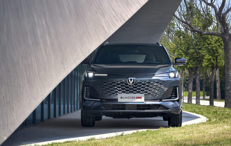 ?惊喜不断!蓝鲸1.5T爆192马力,仅售5.89万,还要啥丰田锋兰达?