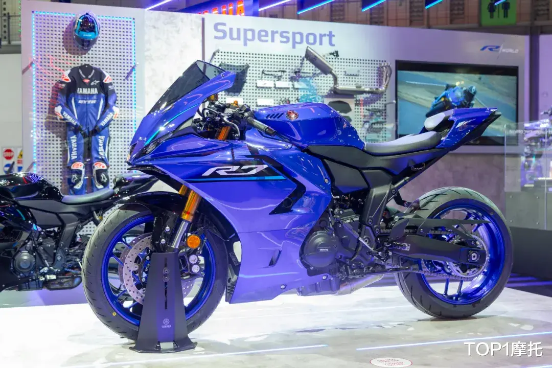 电控全面提升，雅马哈YZF-R7发布新款，底盘升级、前减震可调