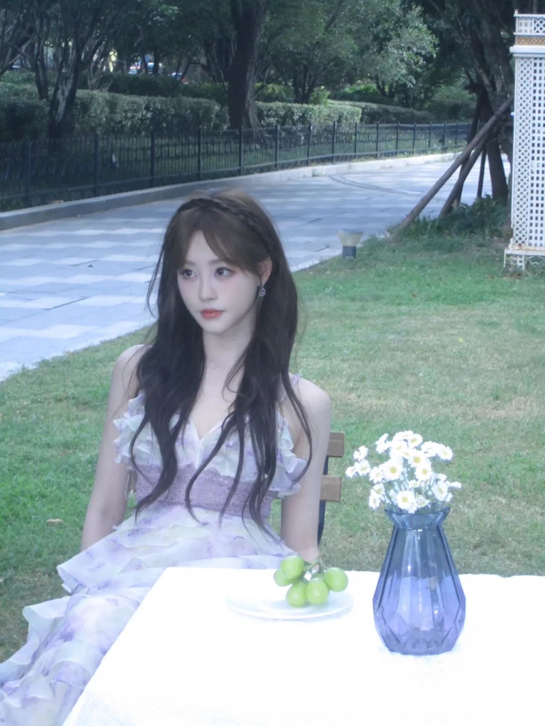 祝绪丹 浅紫色的碎花裙好温柔