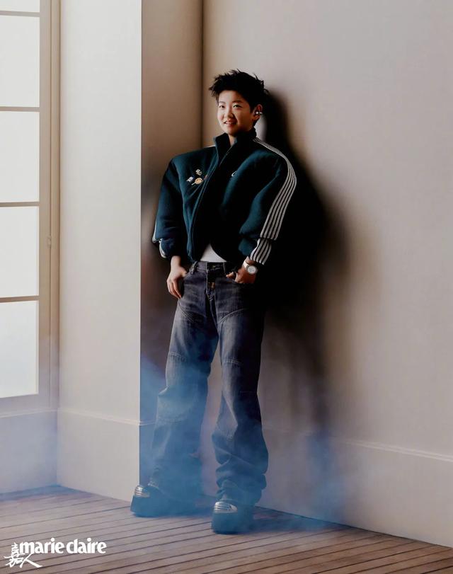 25岁孙颖莎再破天花板，商业价值追郭晶晶，她让时尚圈“沉默”了