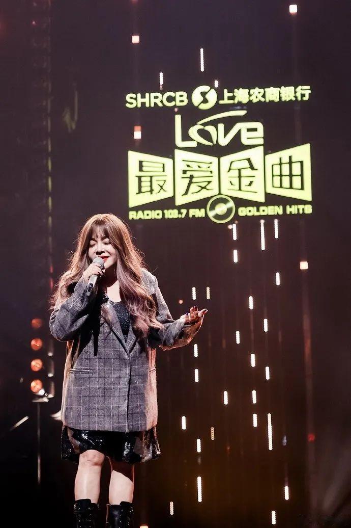 知名女歌手突然去世！原计划4天后参加演出，她的歌家喻户晓......