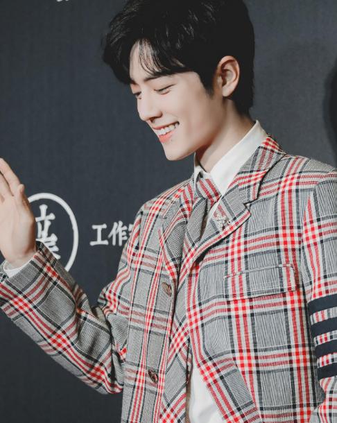 王一博也没想到，肖战会因湾区升明月当天一个特殊举动，口碑暴涨