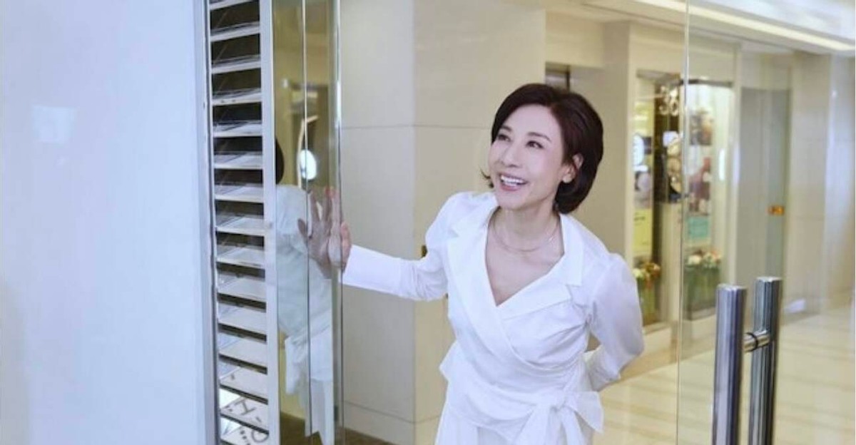 TVB“御用贵妇”用气功隔空疗伤，直言学气功超20年，引网友争议